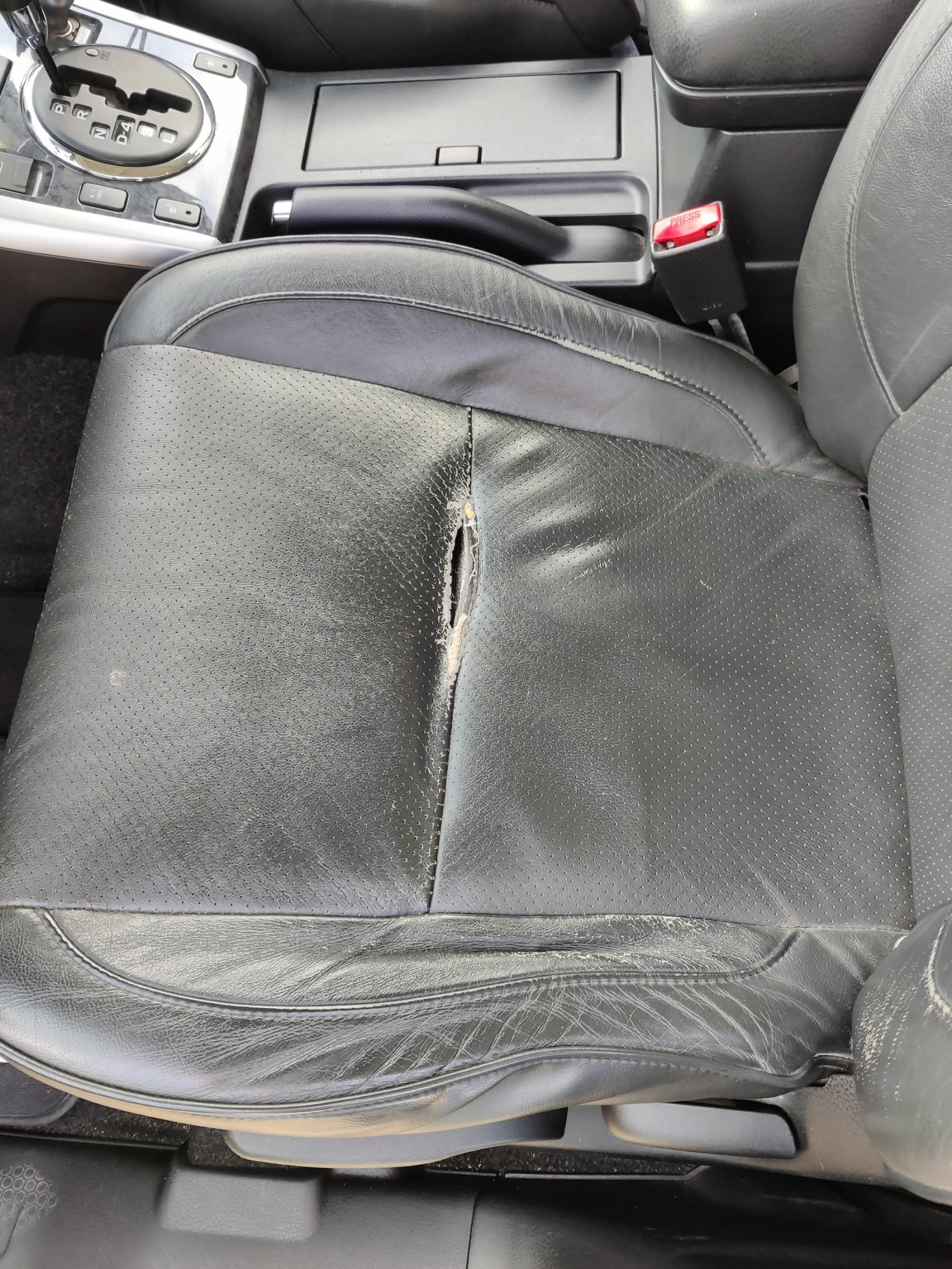 Suzuki Grand vitara, снимка 8 - Автомобили и джипове - 56289418