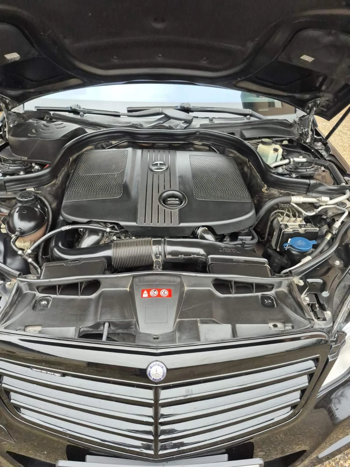 Mercedes-Benz E 250, снимка 5 - Автомобили и джипове - 56464266