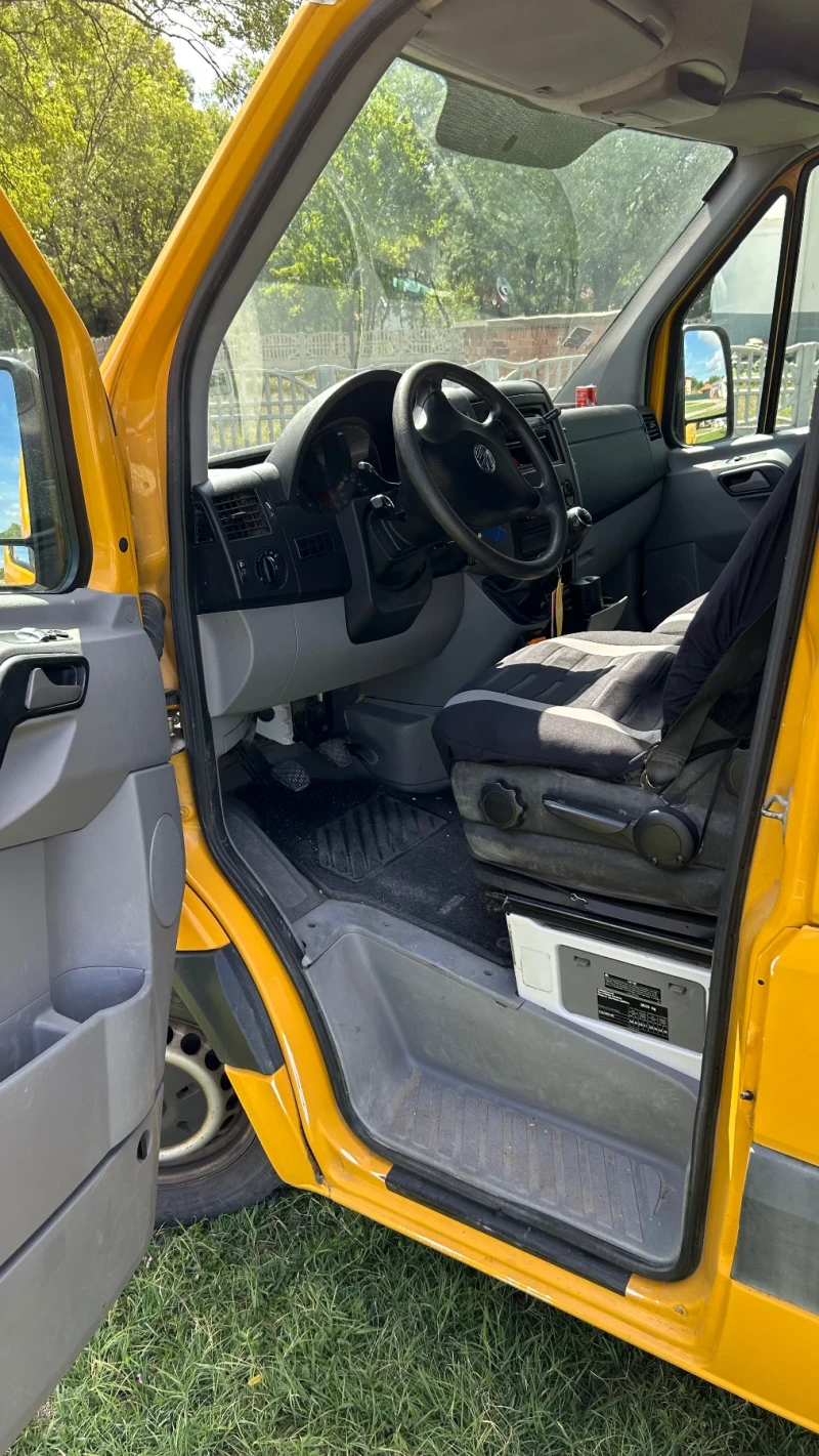 VW Crafter, снимка 8 - Бусове и автобуси - 52884996