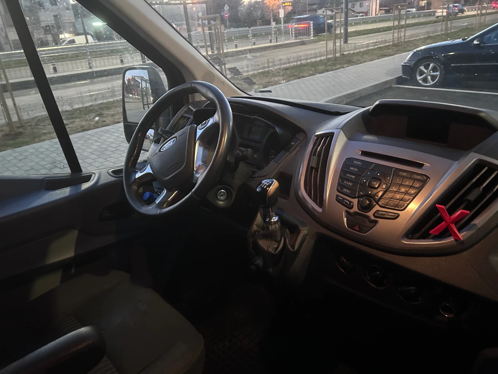Ford Transit 2.0 170 к.с., снимка 14 - Бусове и автобуси - 54115883
