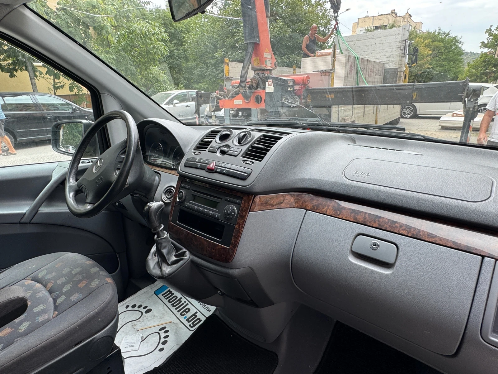 Mercedes-Benz Vito 2.2 CDI ТОП Състояние Климатик 6 скорости, снимка 9 - Бусове и автобуси - 55936756