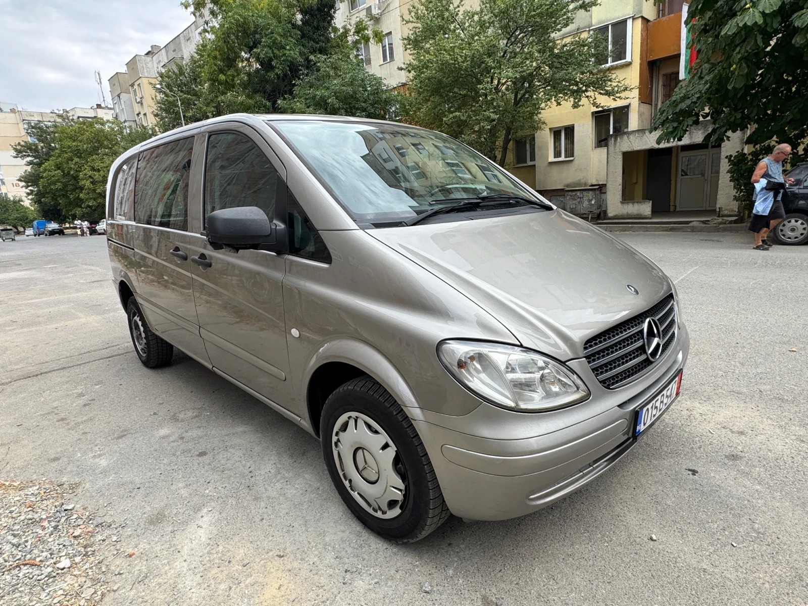 Mercedes-Benz Vito 2.2 CDI ТОП Състояние Климатик 6 скорости, снимка 7 - Бусове и автобуси - 55936756
