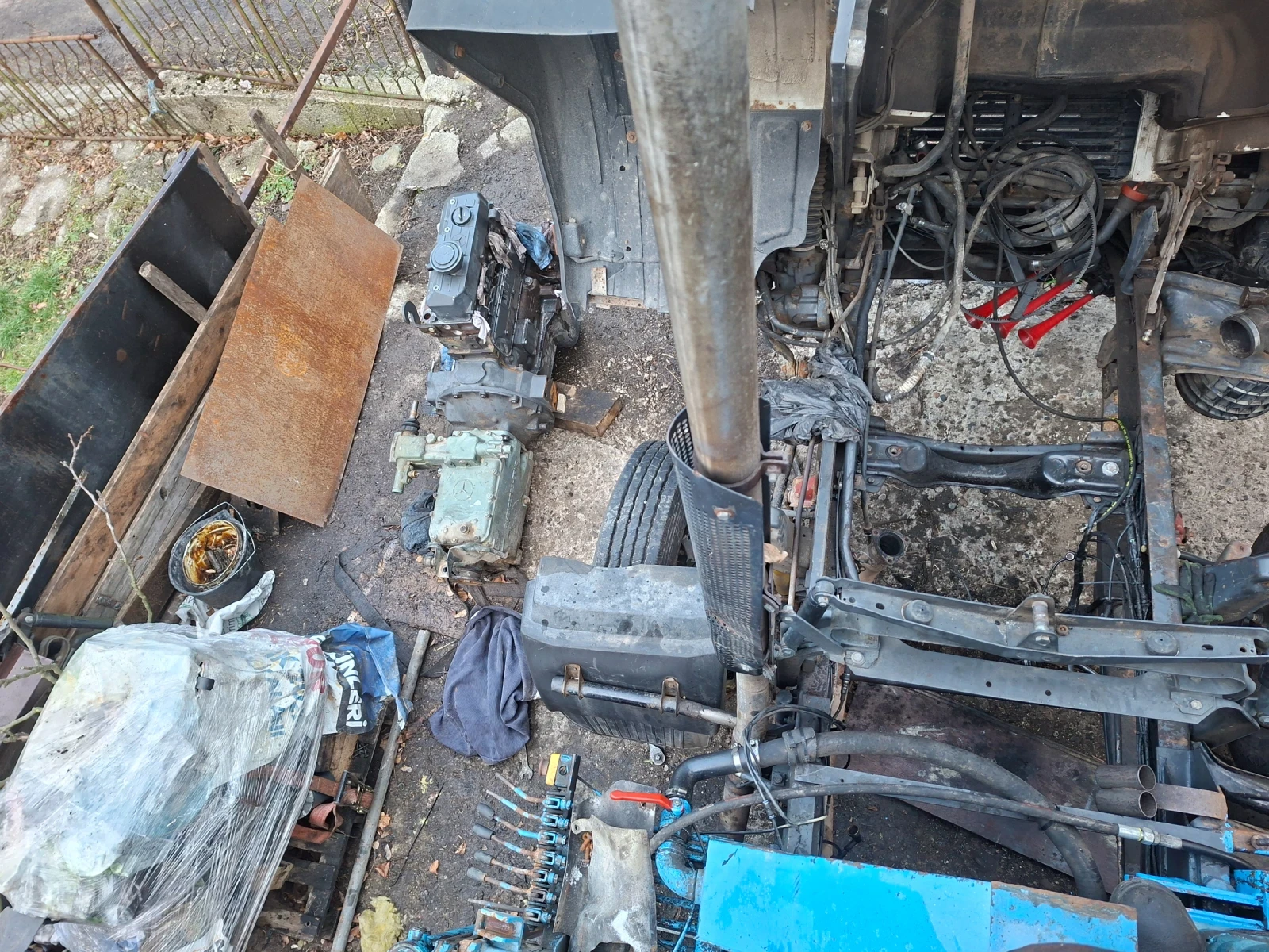 Mercedes-Benz 814, снимка 15 - Камиони - 54805425