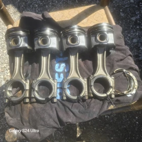 Продавам части за двигател на Peugeot 3008  2.0 BlueHD EAT8 181 2018г. , снимка 11