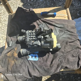 Продавам части за двигател на Peugeot 3008  2.0 BlueHD EAT8 181 2018г. , снимка 8