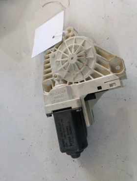 ����� �� �������� �� ��.������� �� ����� ����� 8K0959801B Audi A7