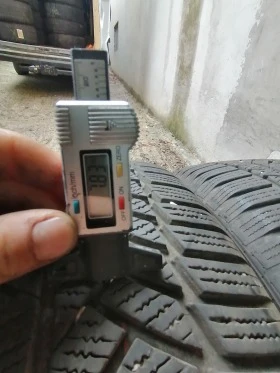 Гуми Зимни 255/60R18, снимка 2