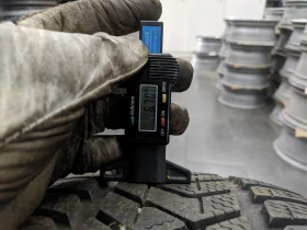 Гуми Зимни 225/45R17, снимка 6