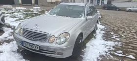 Mercedes-Benz E 320, снимка 6