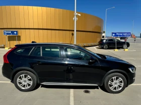 Volvo V60 Cross Country D4   4X4, снимка 1