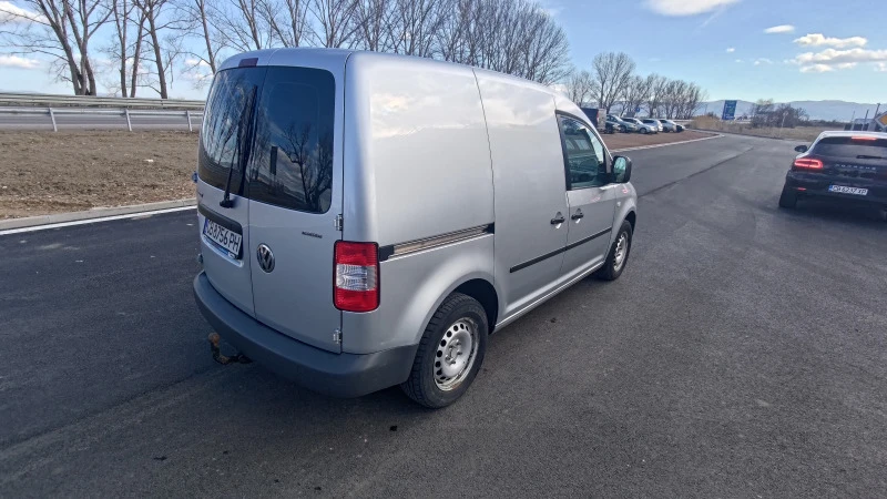 VW Caddy 2.0 Eco fuel , снимка 4 - Автомобили и джипове - 46035751