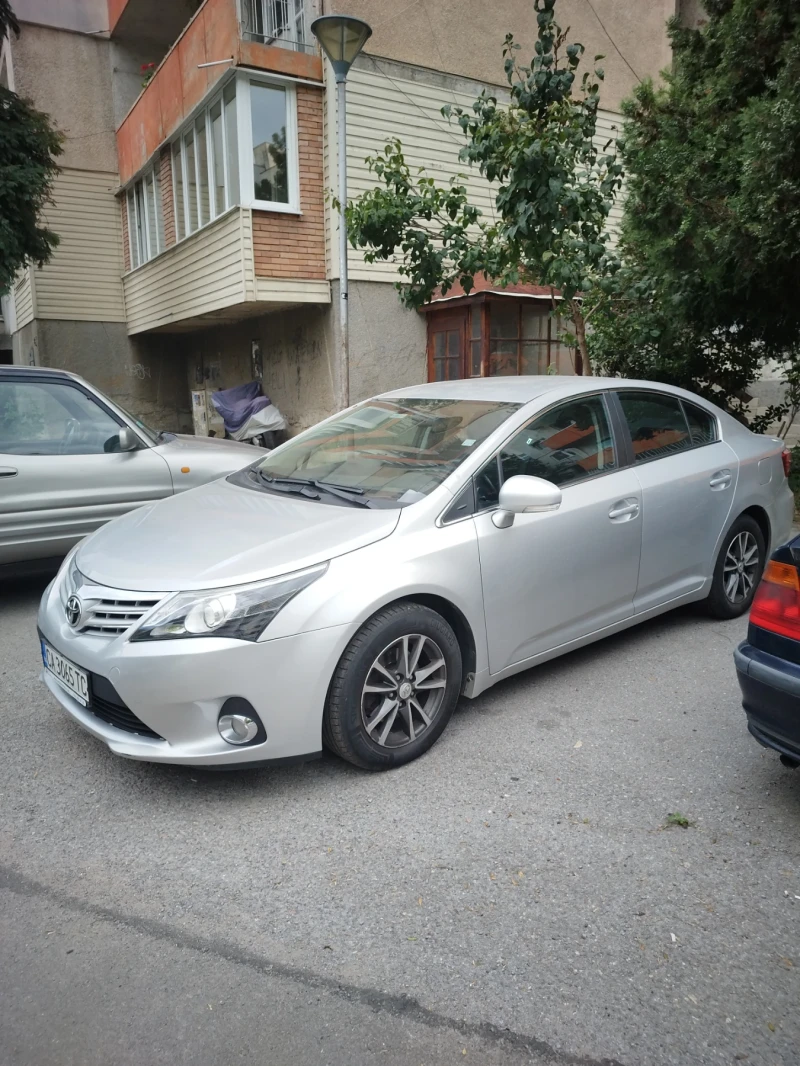 Toyota Avensis, снимка 1 - Автомобили и джипове - 47356681