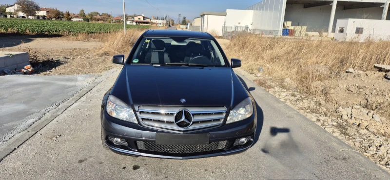 Mercedes-Benz C 300 C300 benzin, снимка 1 - Автомобили и джипове - 48002431