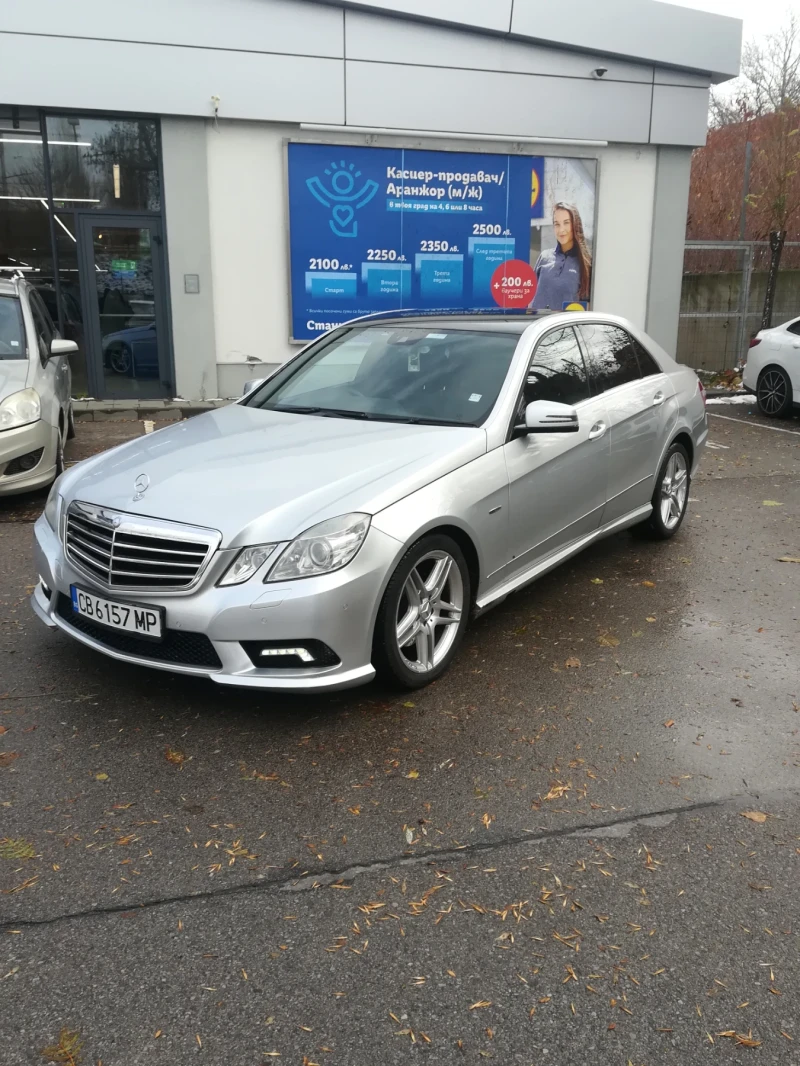 Mercedes-Benz E 350, снимка 1 - Автомобили и джипове - 48051625