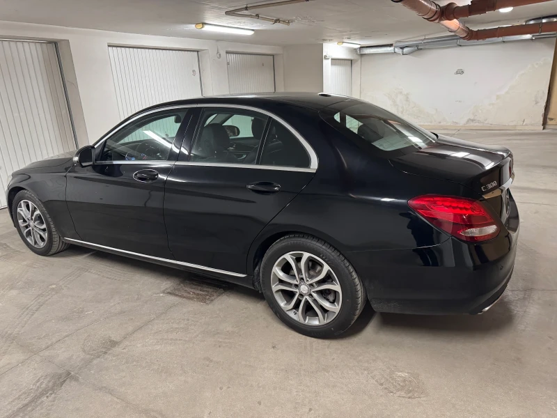 Mercedes-Benz C 300, снимка 5 - Автомобили и джипове - 48262955