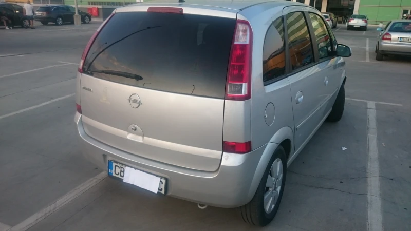 Opel Meriva, снимка 4 - Автомобили и джипове - 49302060