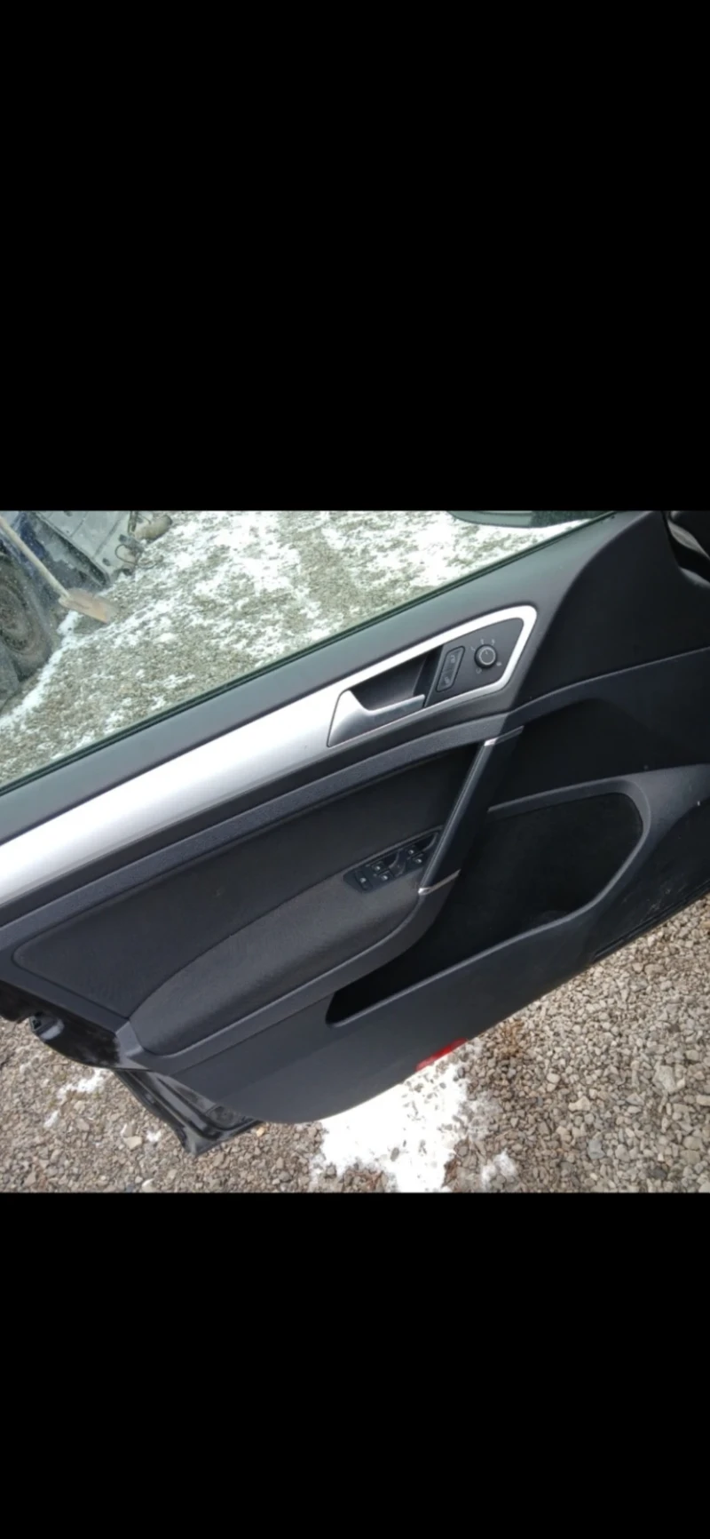 VW Golf 1.6TDI, снимка 12 - Автомобили и джипове - 53010219