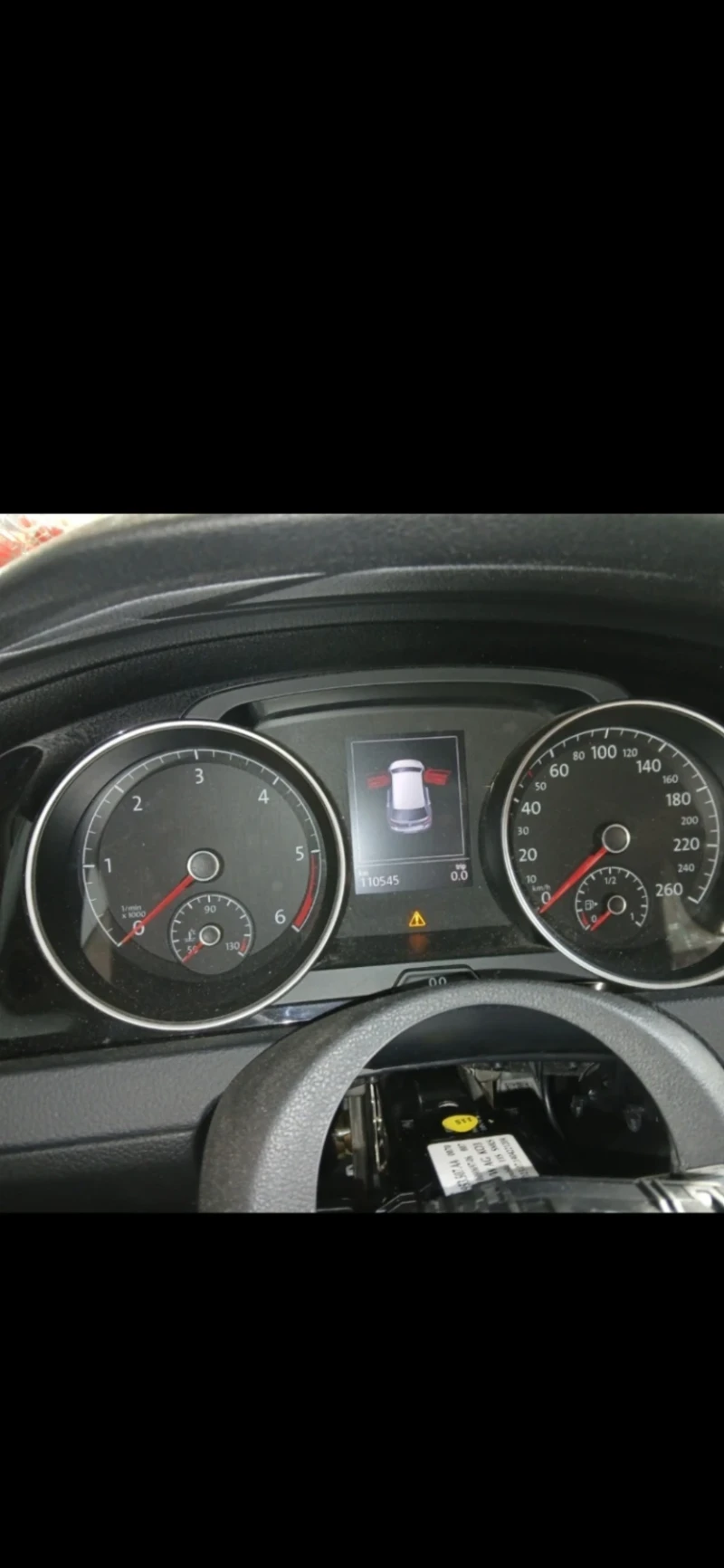 VW Golf 1.6TDI, снимка 9 - Автомобили и джипове - 53010219