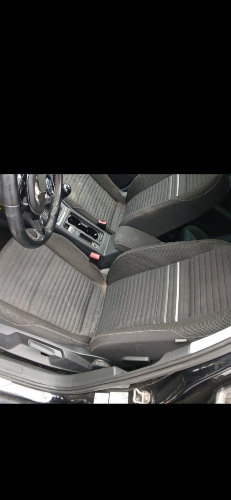 VW Golf 1.6TDI, снимка 5 - Автомобили и джипове - 53010219