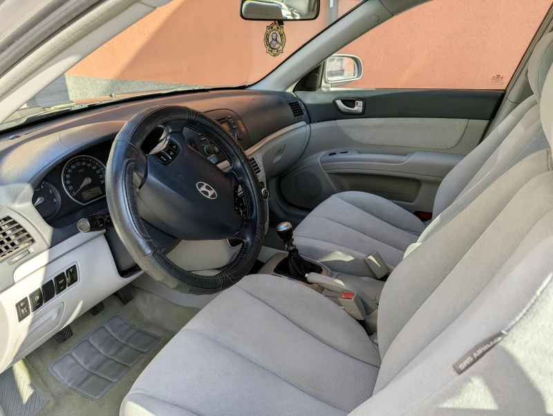 Hyundai Sonata CRDI, снимка 8 - Автомобили и джипове - 52086243