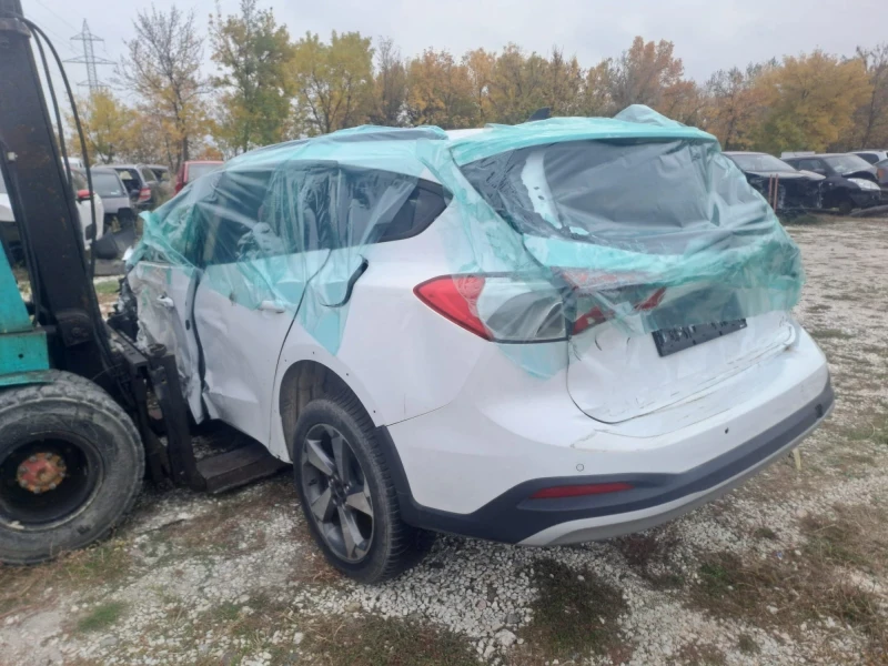 Ford Focus 1.0i, снимка 4 - Автомобили и джипове - 52089050