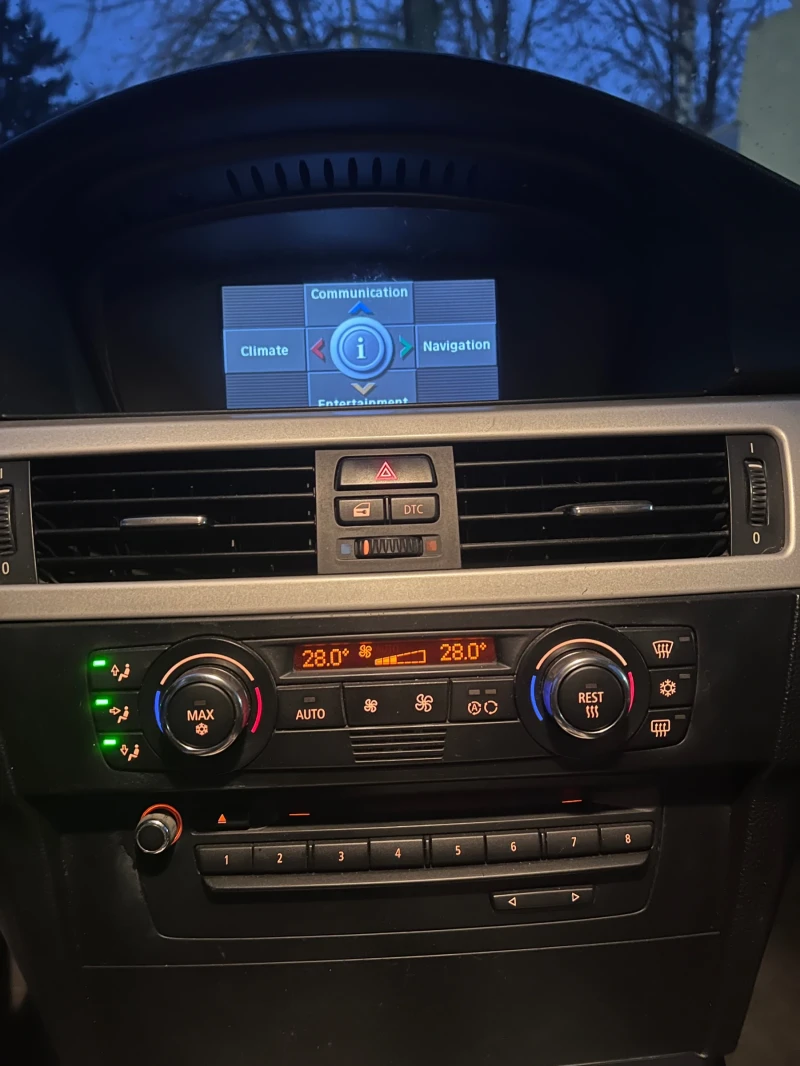 BMW 320, снимка 9 - Автомобили и джипове - 52594770