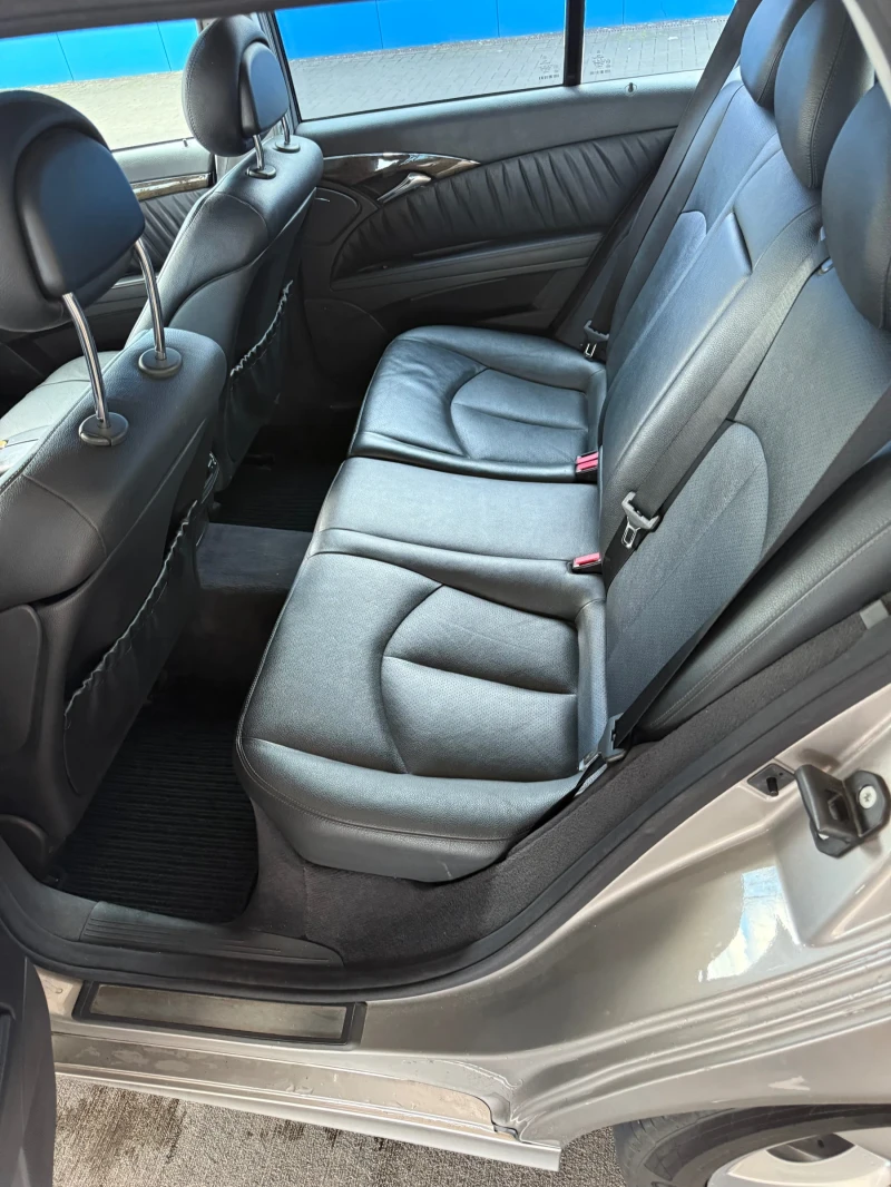Mercedes-Benz E 320 W211 E320 CDI, снимка 6 - Автомобили и джипове - 53048983