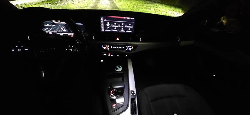 Audi A4 2.0 TDI Реални 107000 км, снимка 10 - Автомобили и джипове - 53261909