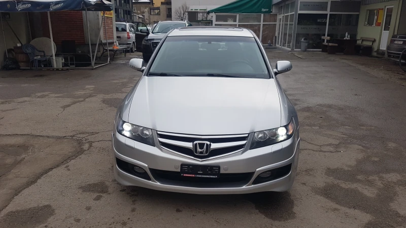 Honda Accord 2.4I AVTOMAT-TAIPES