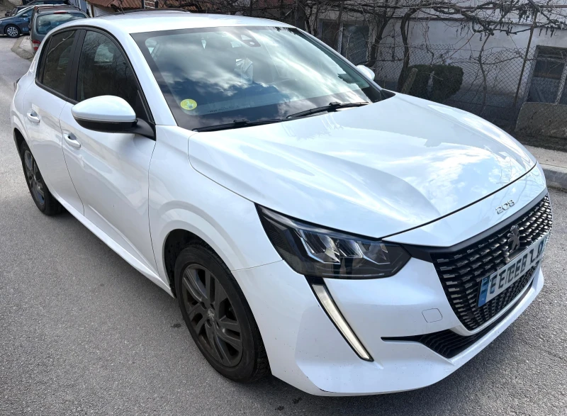 Peugeot 208 1.5 BLUE HDI EURO6 96000KM!, снимка 3 - Автомобили и джипове - 53584233
