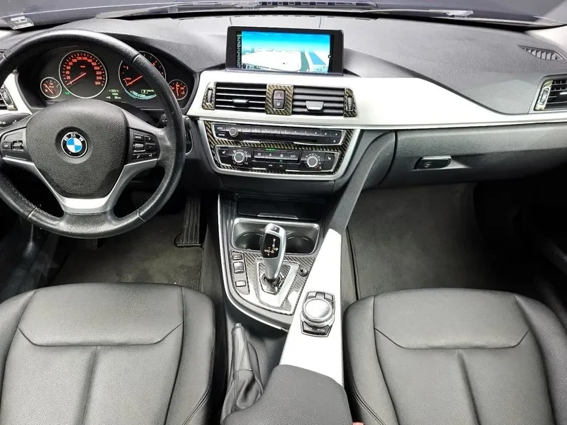 BMW 320 d Ed Edition, снимка 10 - Автомобили и джипове - 53030708