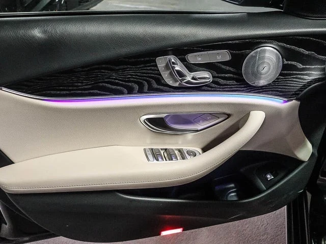 Mercedes-Benz E 350 4MATIC* АВТОКРЕДИТ* ЦЕНА ДО БЪЛГАРИЯ!!, снимка 17 - Автомобили и джипове - 53506374