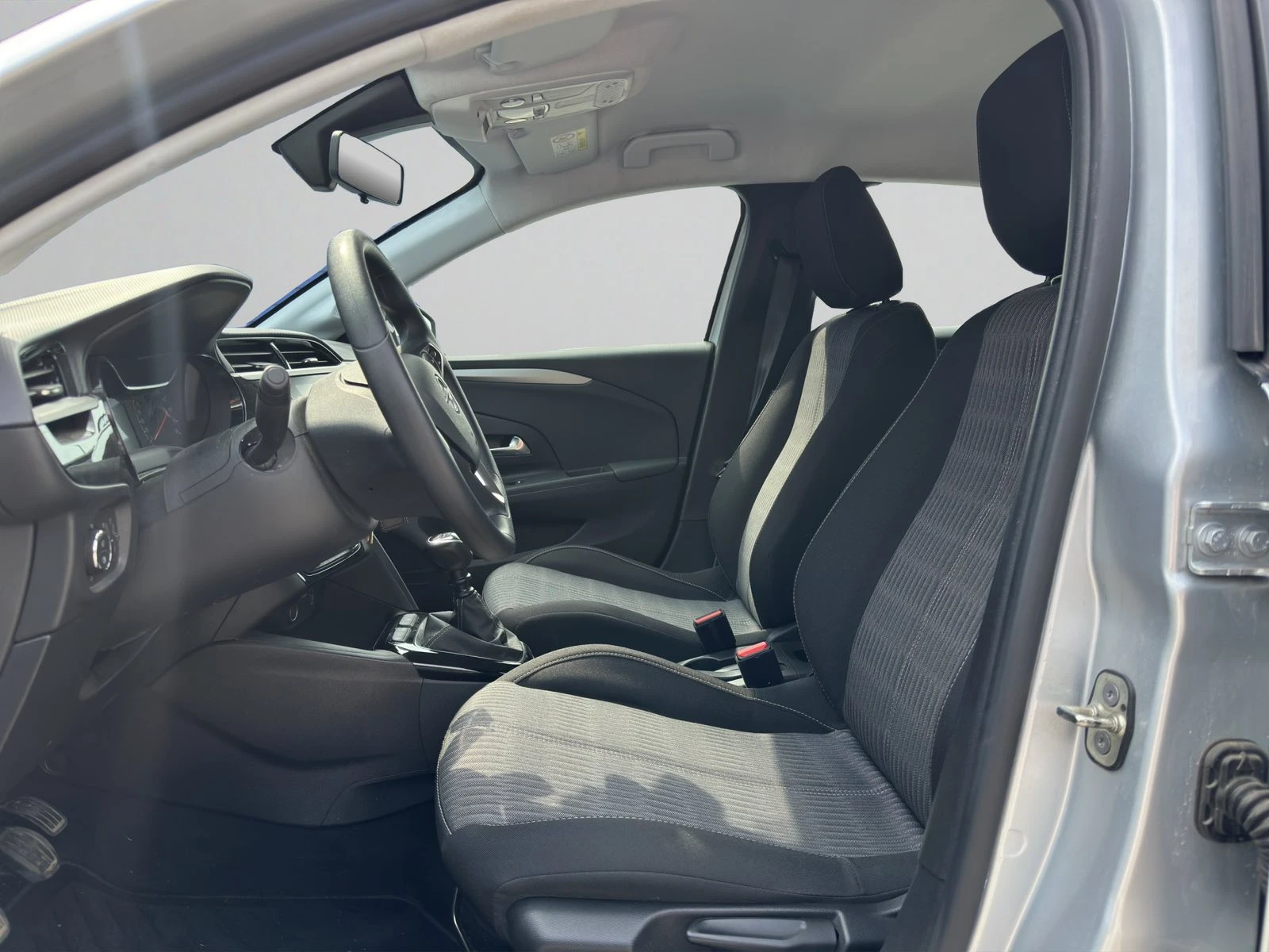 Opel Corsa Edition 1.2 бензин (74kW/100 к.с.) MT6 MY22 - изображение 9