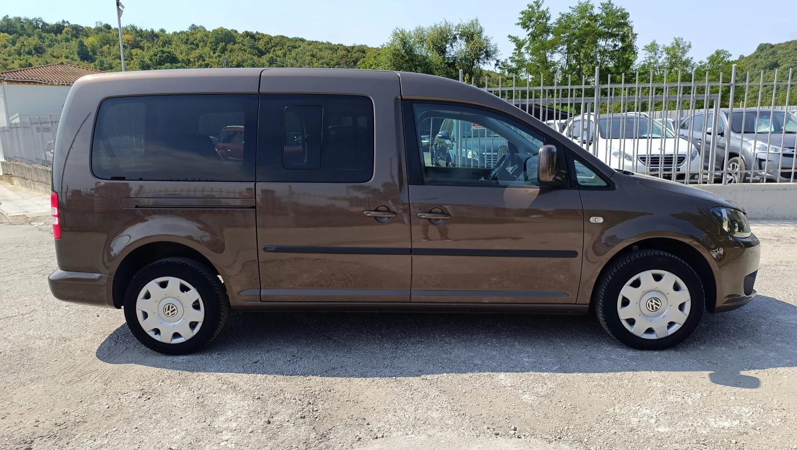 VW Caddy 1.6 TDI Maxi - изображение 6