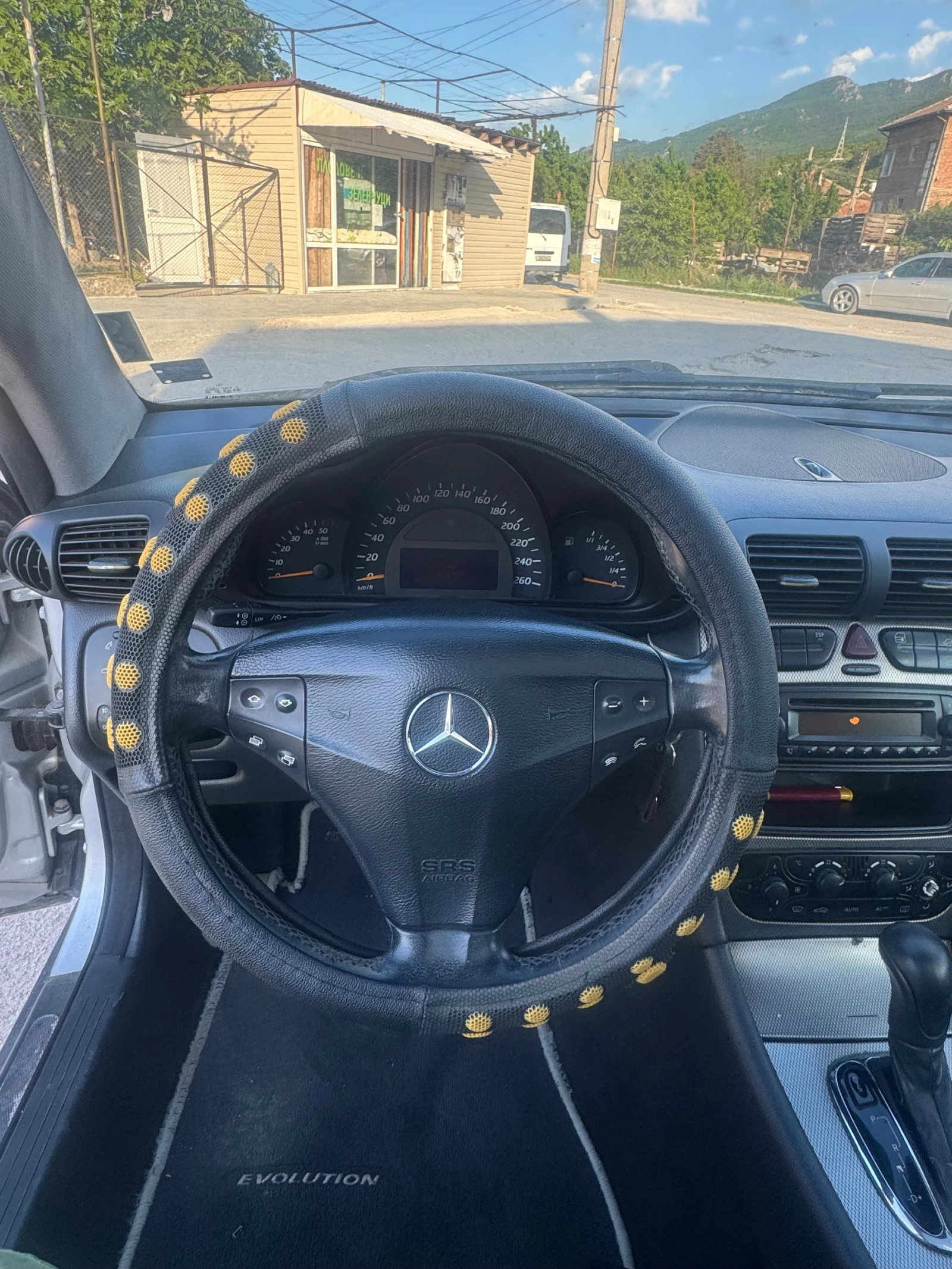 Mercedes-Benz C 220  - изображение 8
