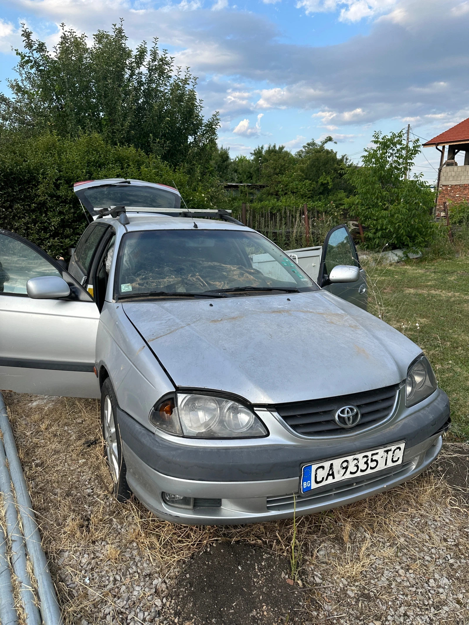 Toyota Avensis  - изображение 2