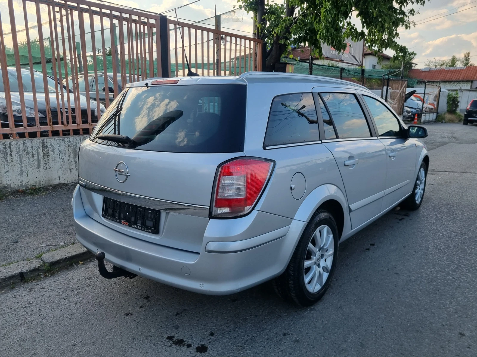 Opel Astra 1, 600 EURO5  - изображение 7