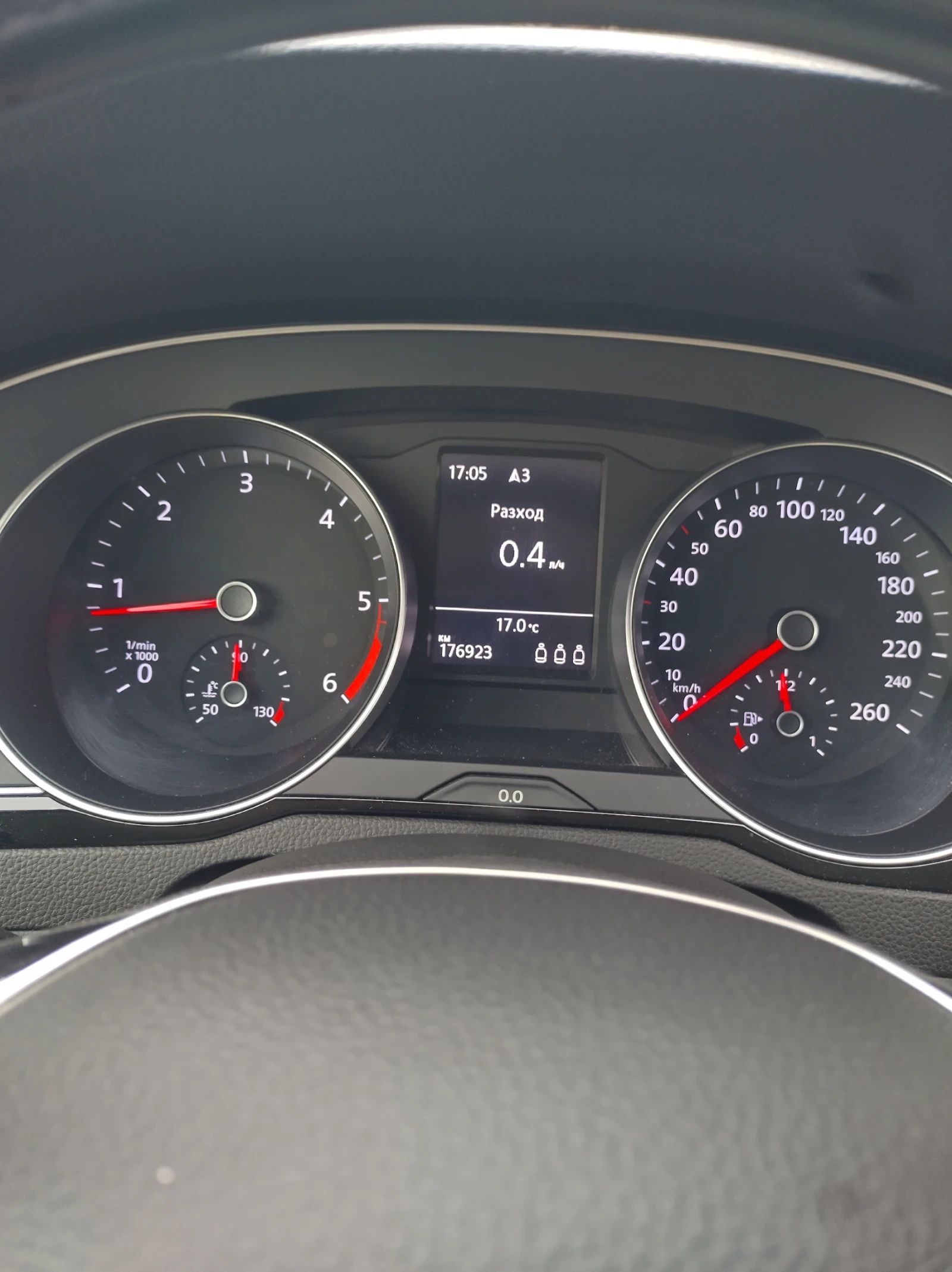 VW Passat  - изображение 5