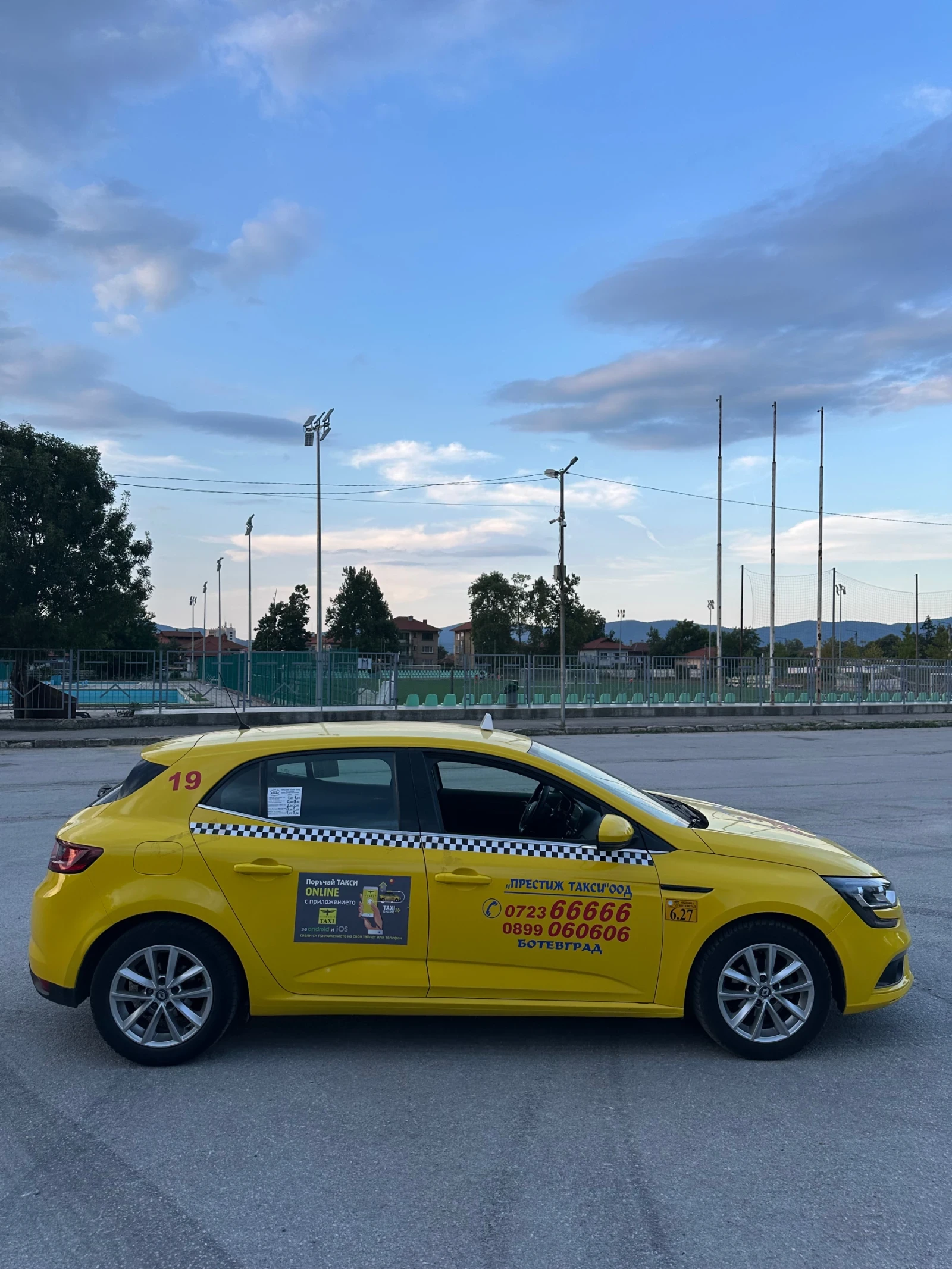 Renault Megane 1.6 газ/бензин - изображение 3