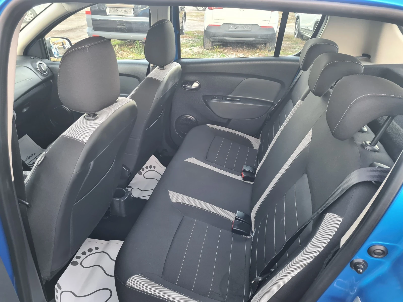 Dacia Sandero 1.5DCi 90p.s  - изображение 9