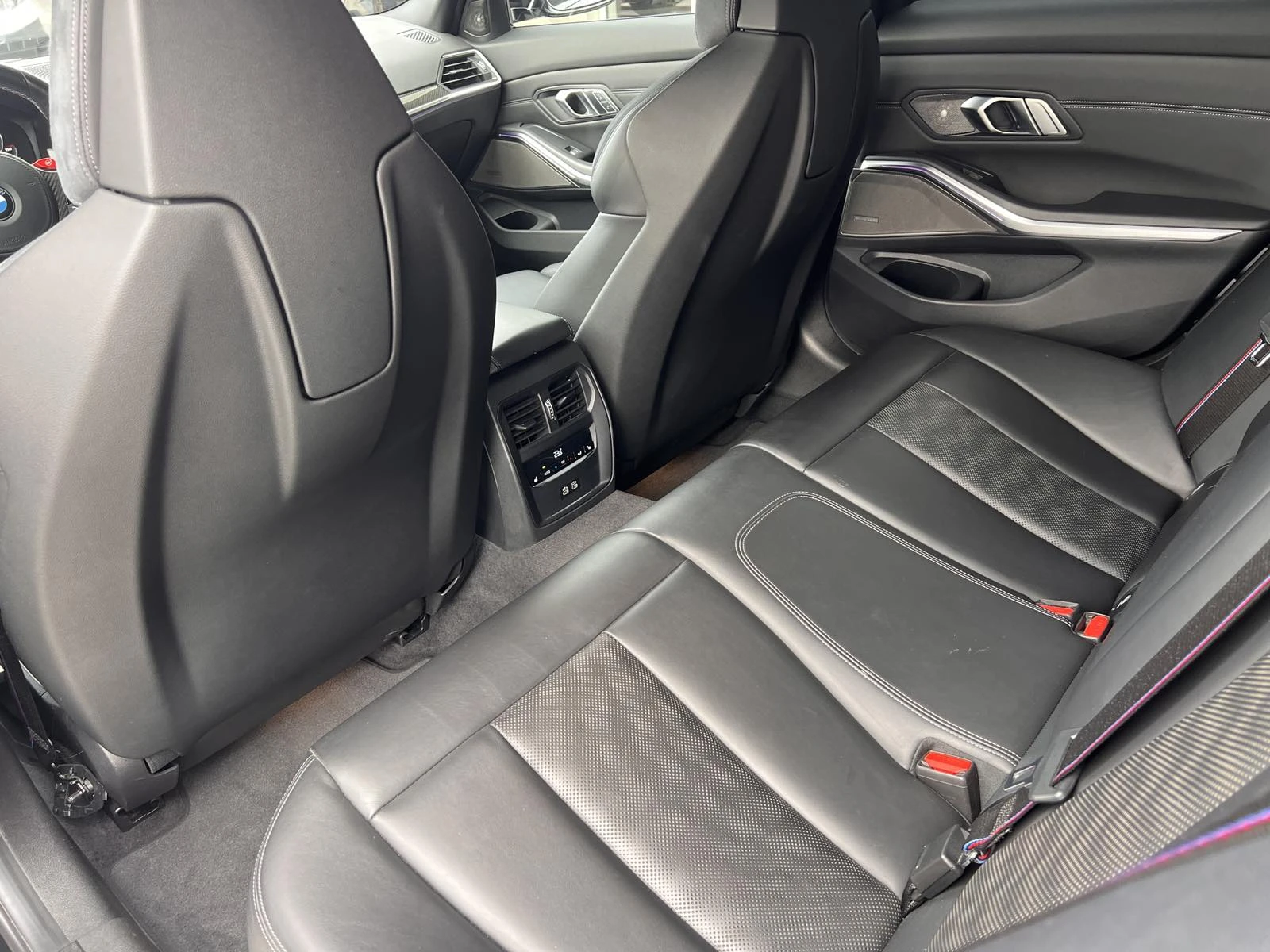 BMW M3 xDrive Competition Clubsport - изображение 9