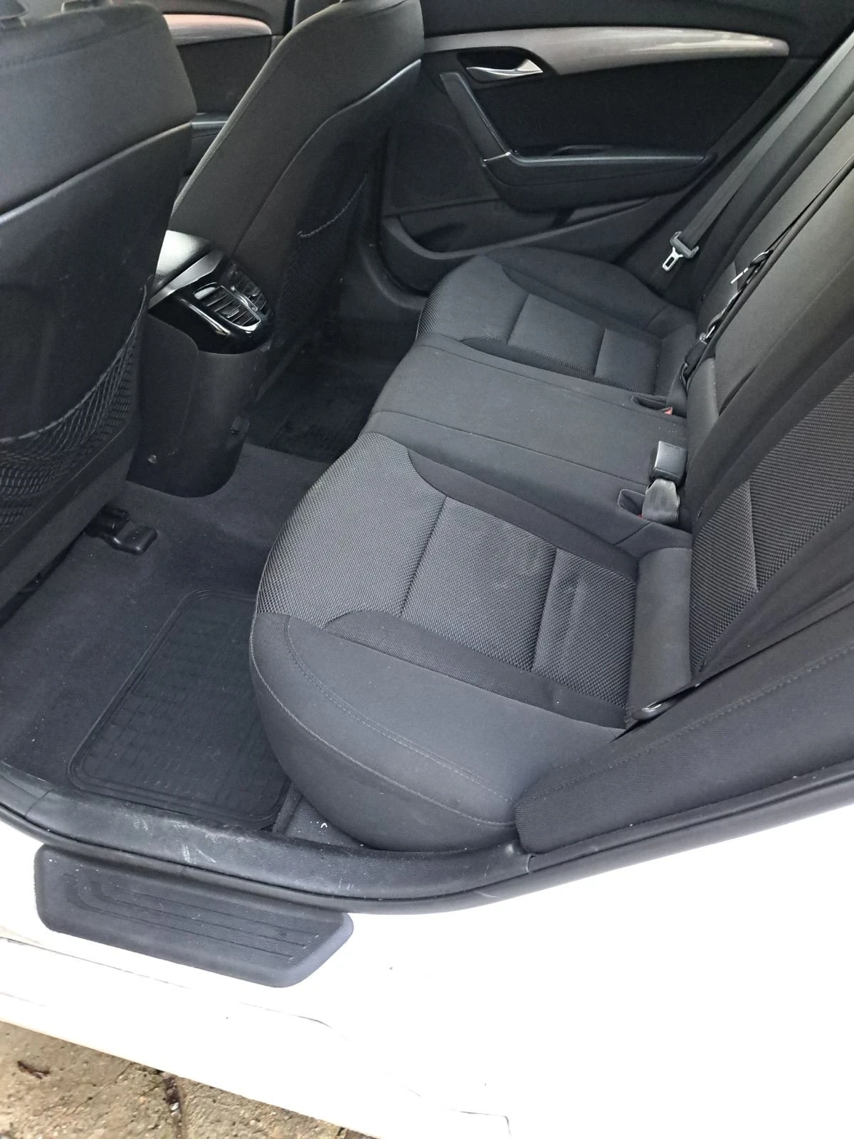 Hyundai I40 1.6 GDI Нов внос Швейцария - изображение 9