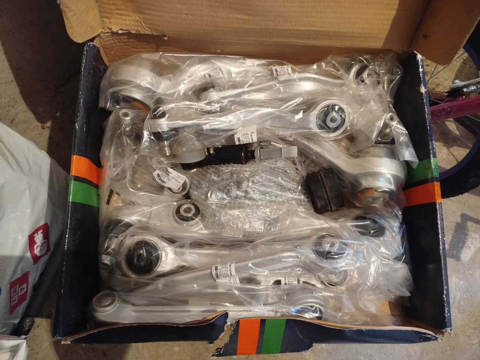 VW Passat 1.9tdi, снимка 15 - Автомобили и джипове - 53657955