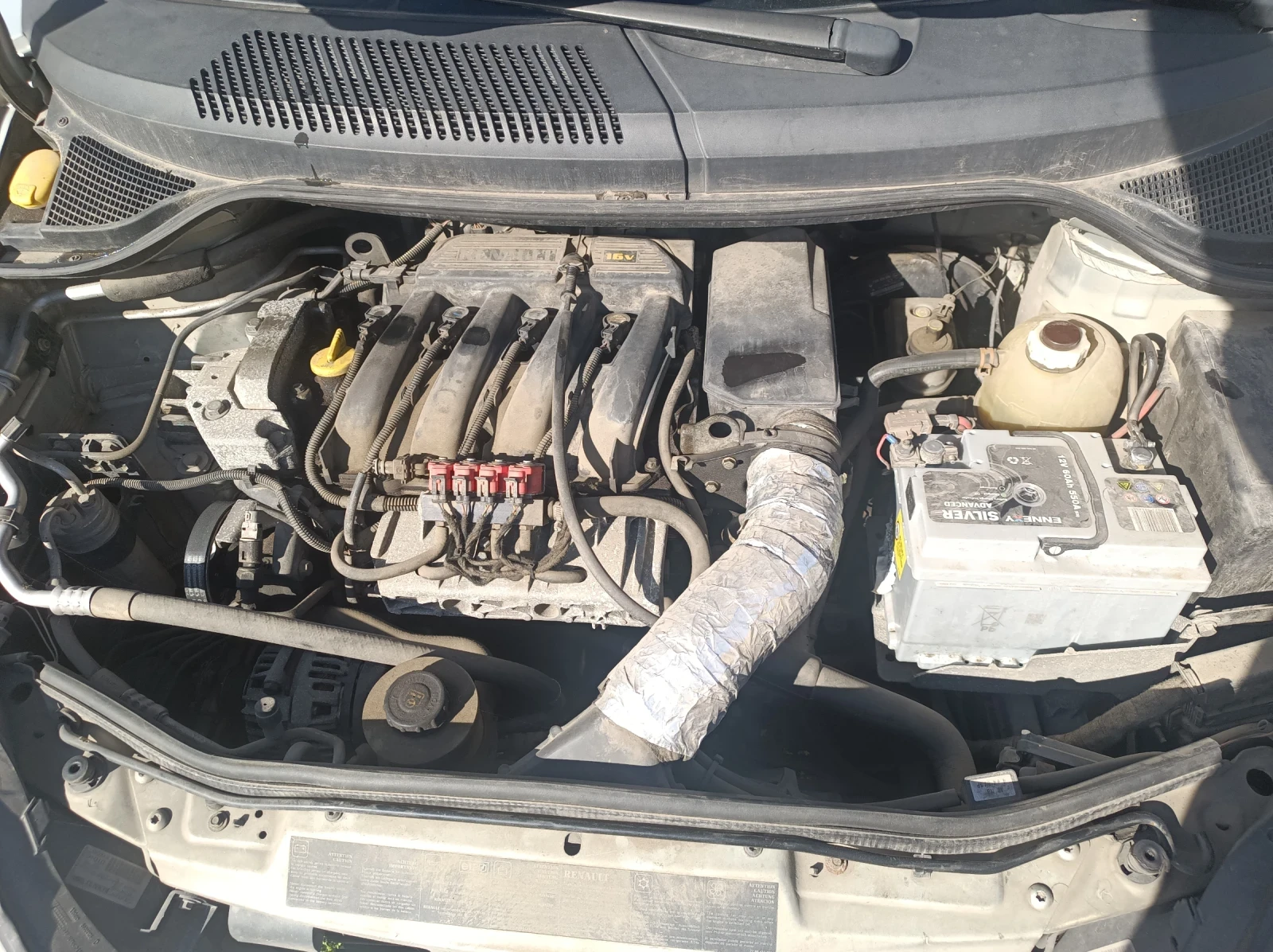 Renault Scenic, снимка 10 - Автомобили и джипове - 53937607