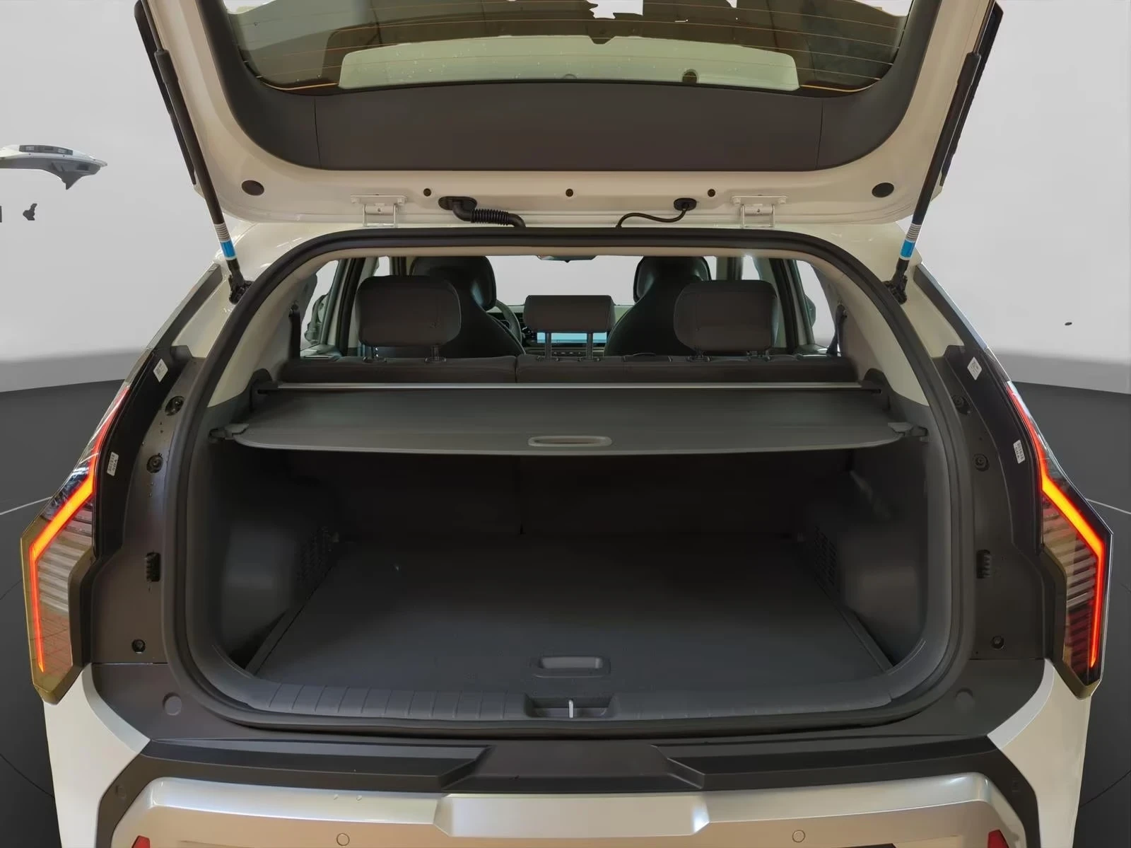 Kia EV3 AIR 58.3kwh Navi / Kamera / LED / CARPLAY | Mobile.bg � ����������� 16