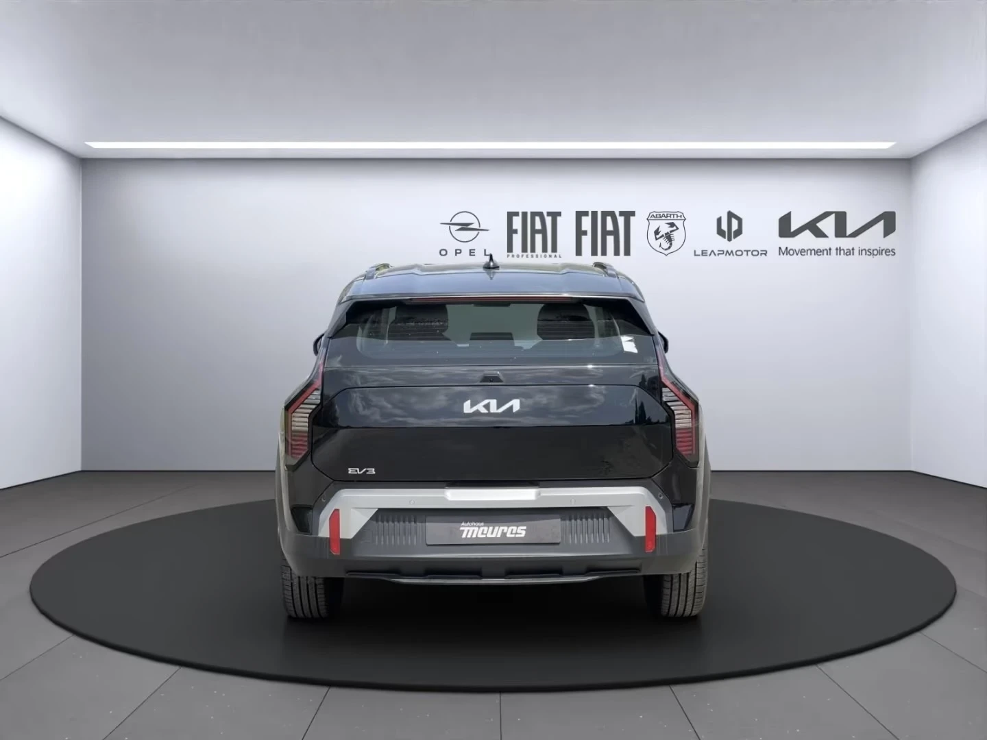 Kia EV3 AIR 58.3kwh DISTRONIC Keyless Winter Package B/S, снимка 6 - Автомобили и джипове - 54006881