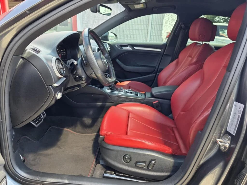 Audi S3 quattro* Technik* АвтоКредит* (ЦЕНА ДО БГ), снимка 7 - Автомобили и джипове - 54217157