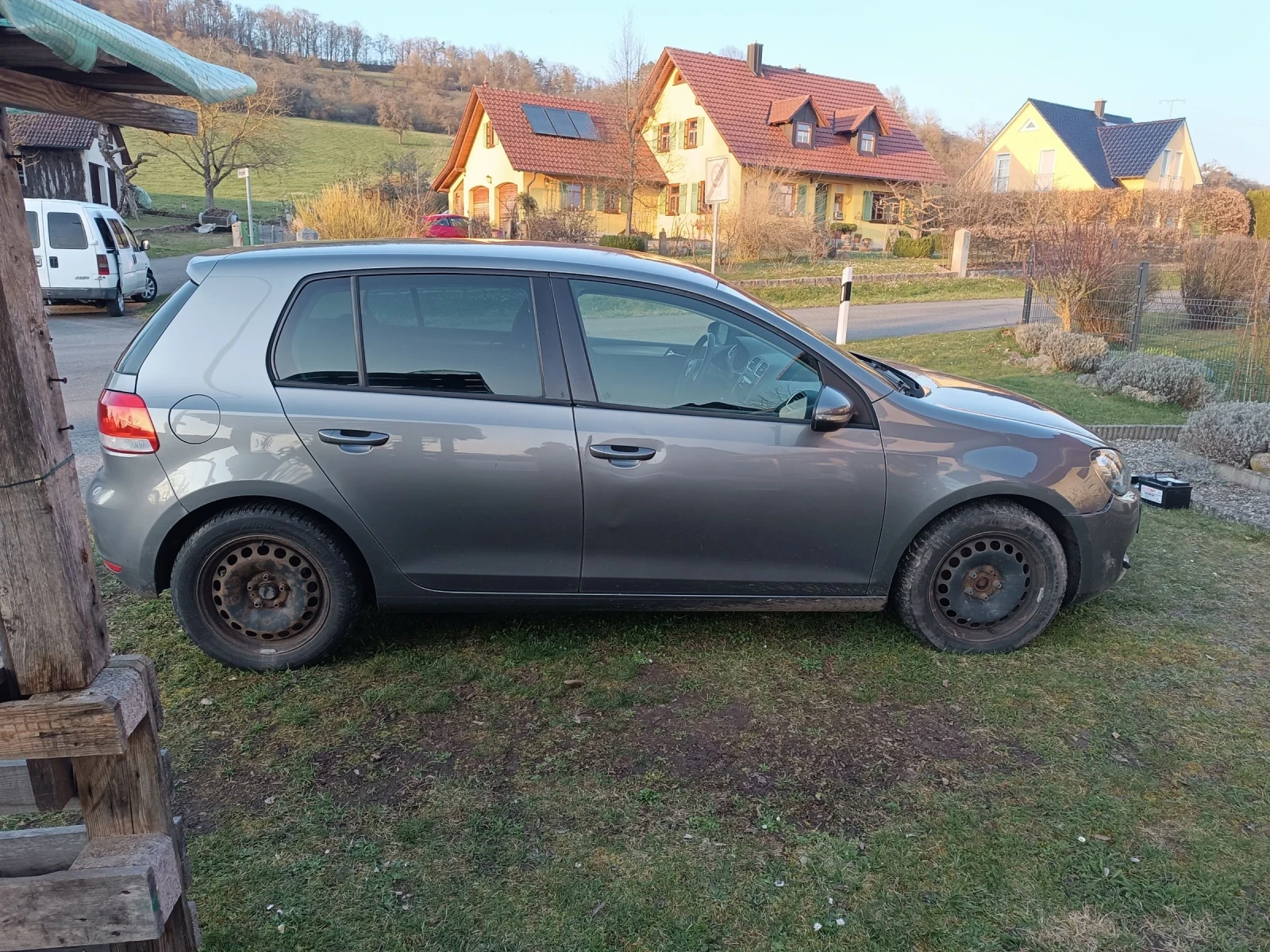VW Golf 6 2.0TDI, снимка 5 - Автомобили и джипове - 54233654