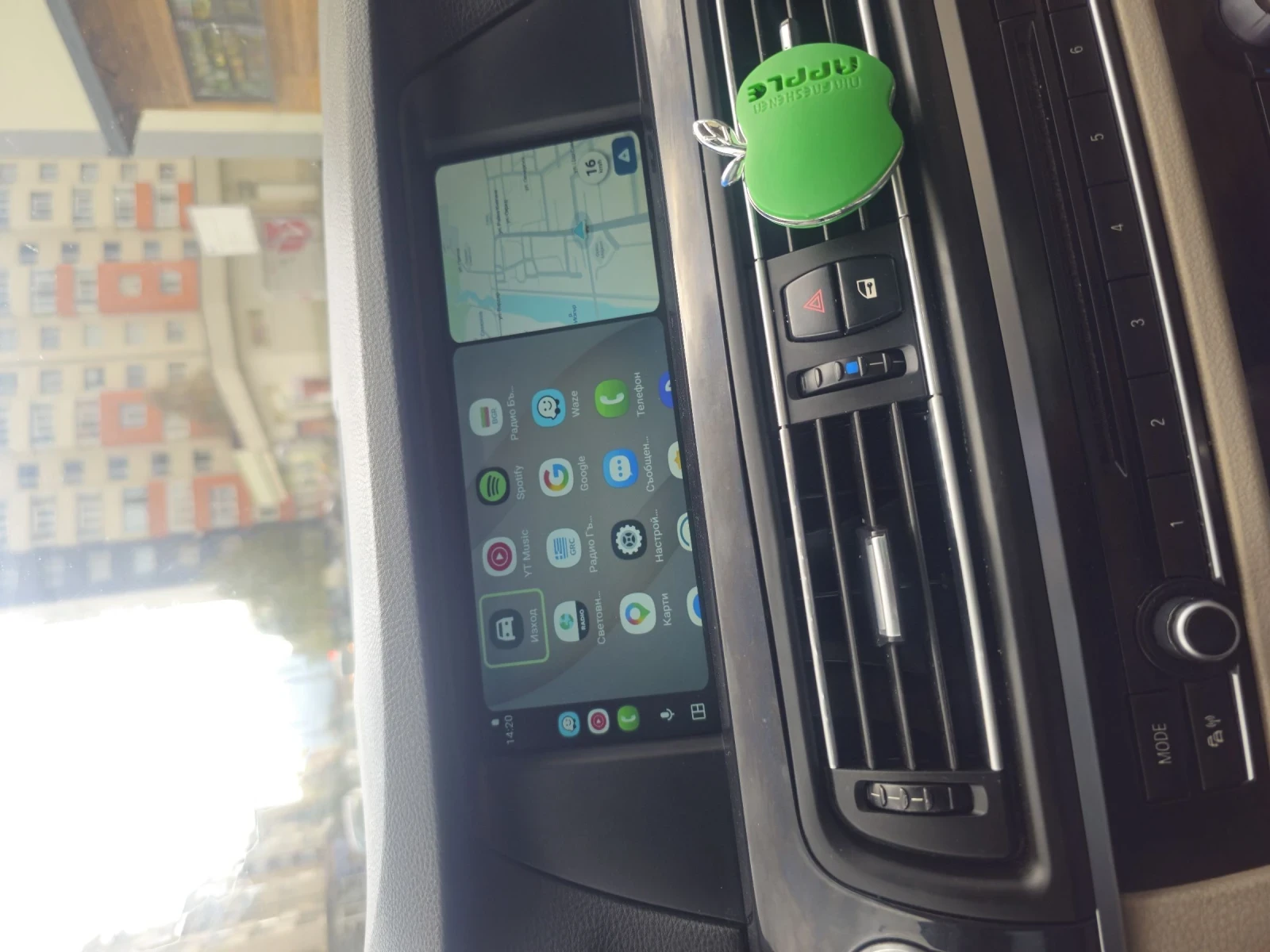 BMW 520, снимка 11 - Автомобили и джипове - 54344024