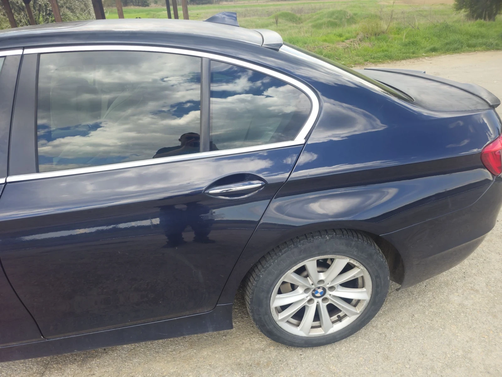 BMW 520, снимка 2 - Автомобили и джипове - 54344024